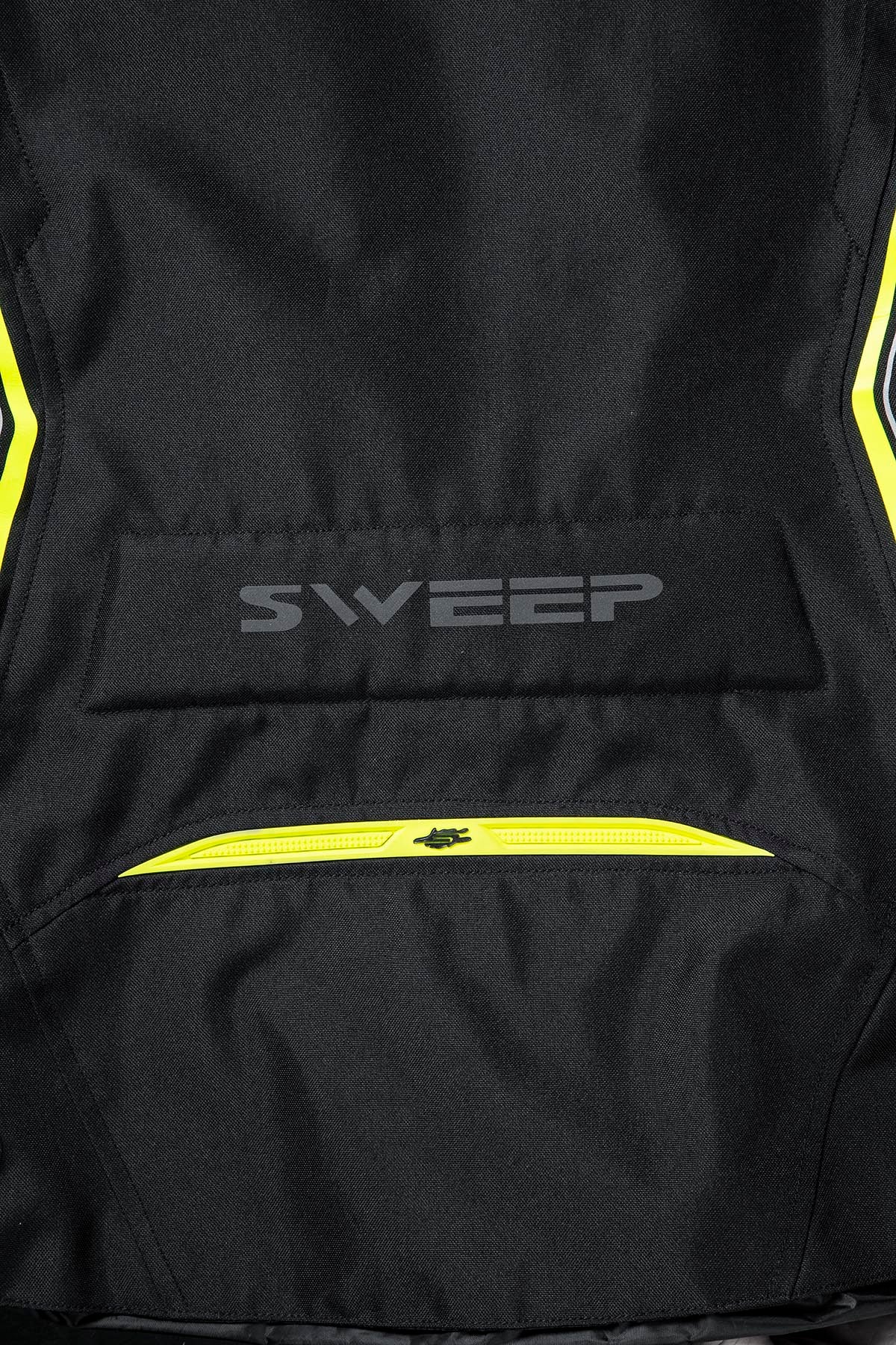 Sweep OUTBACK / WP, Black/Yellow